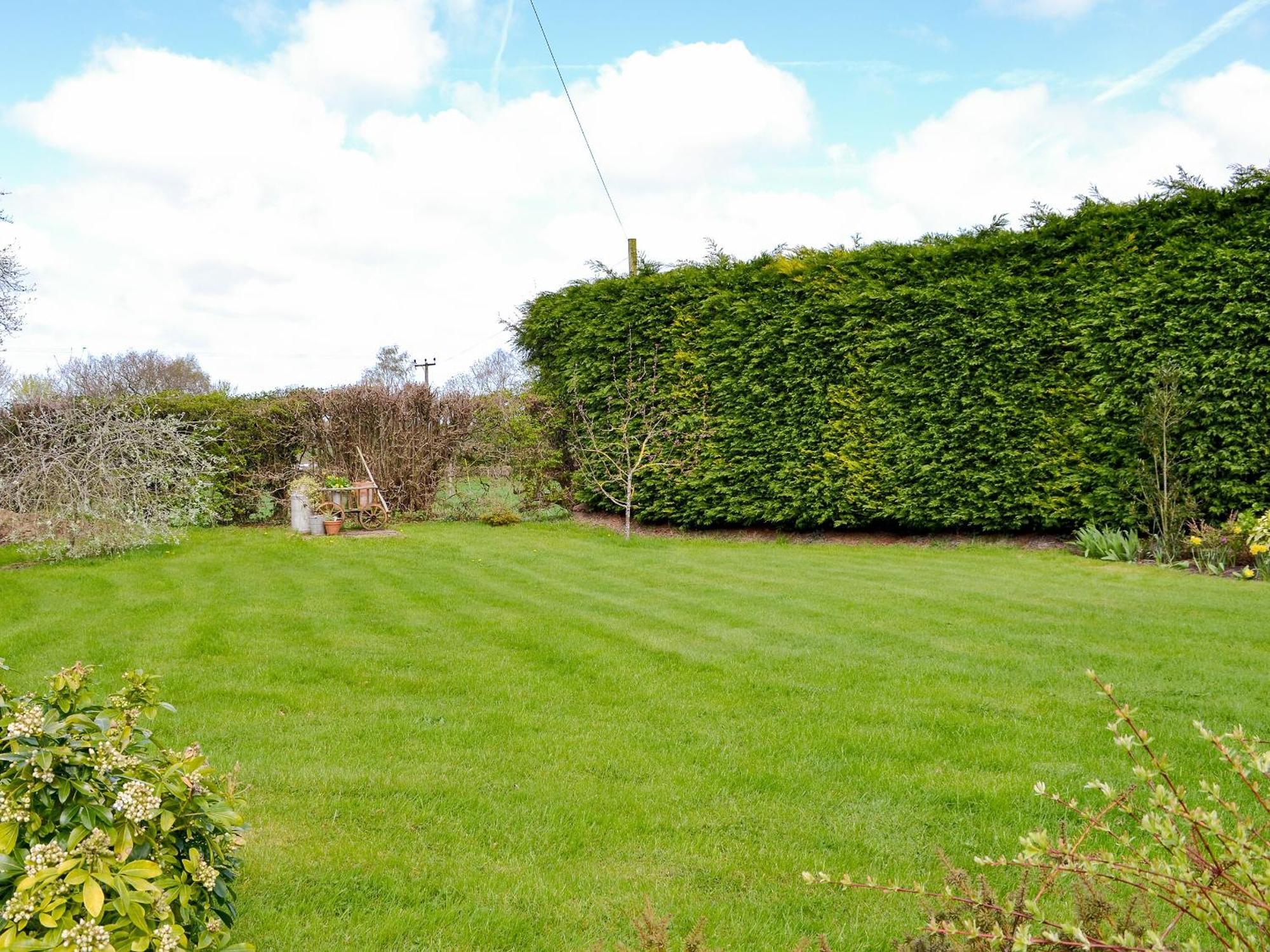 Woodhouse Cottage Hawarden Exterior photo